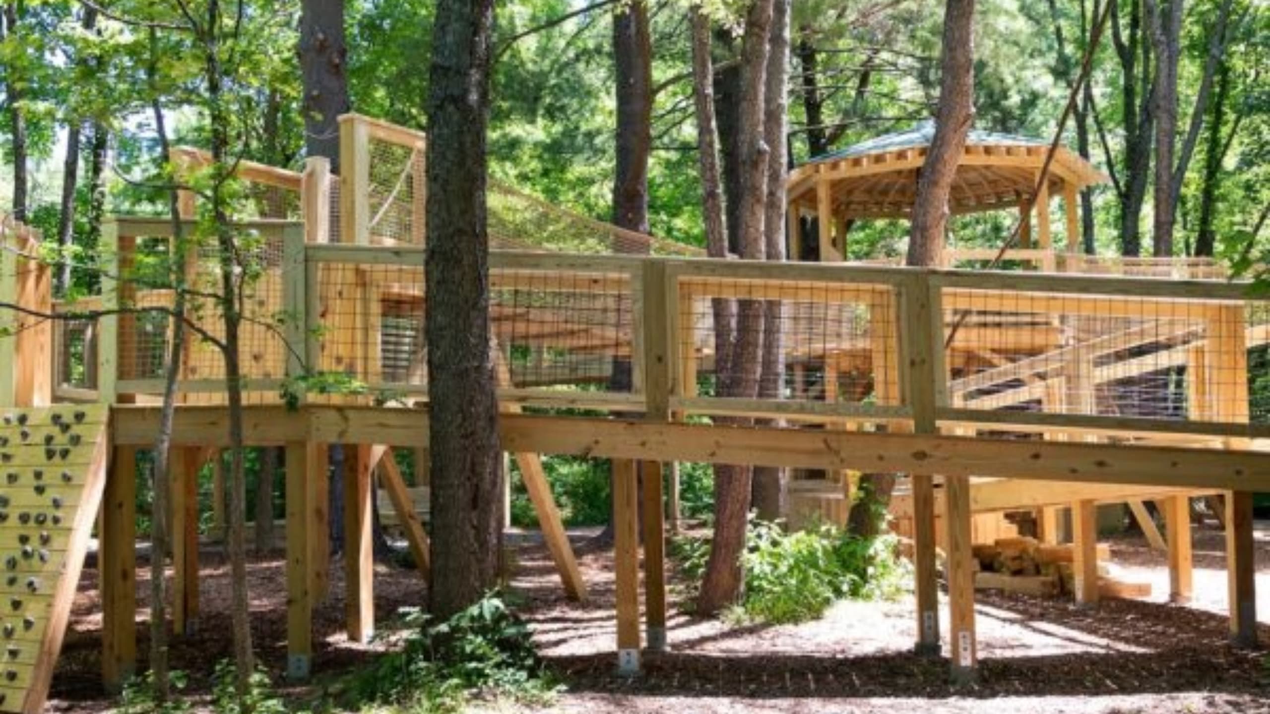 Worth-the-Drive: Nature PlayScape at Wesselman Woods
