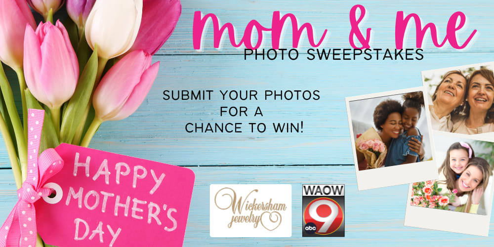 Mom & Me Photo Sweepstakes
